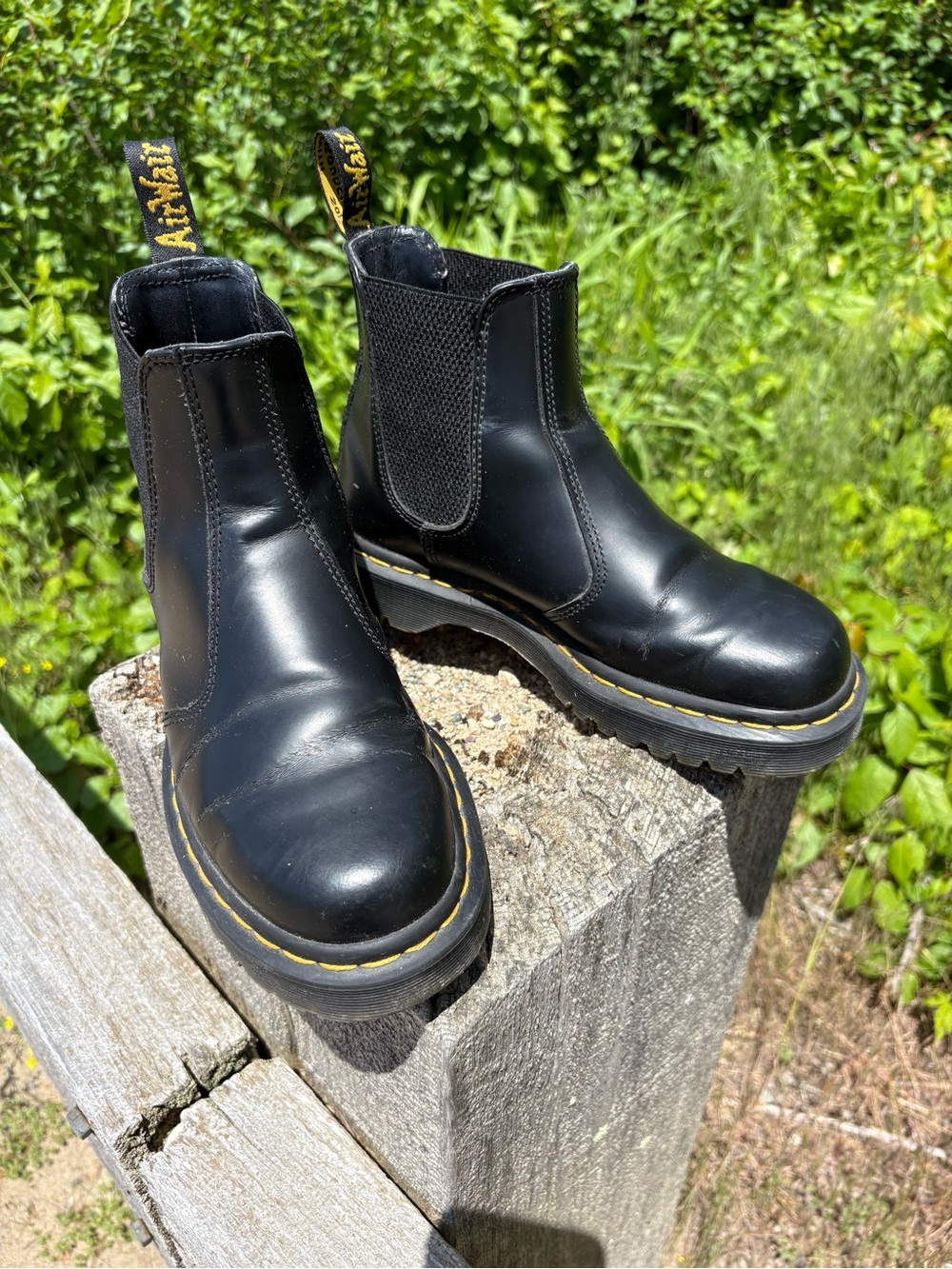 Dr. Martens Chelsea Boots 2976 size 7 women